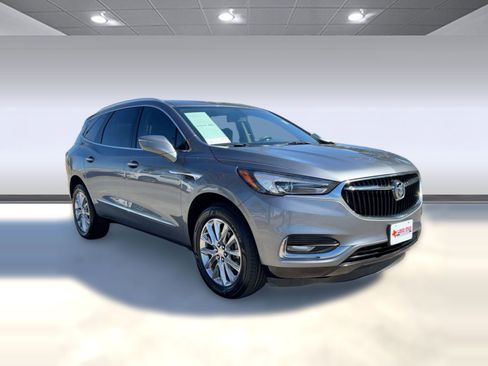 Certified 2020 Buick Enclave Essence image 6