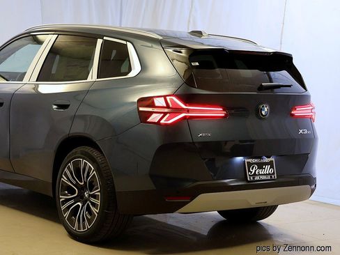 New 2026 BMW X3 xDrive30 w/ Premium Package image 8