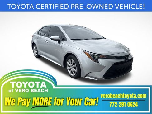 Used 2024 Toyota Corolla LE image 1