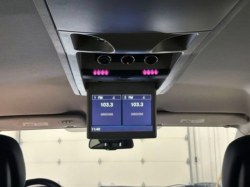 Used 2016 Chrysler Town & Country Touring w/ Driver Convenience Group FWD image 43