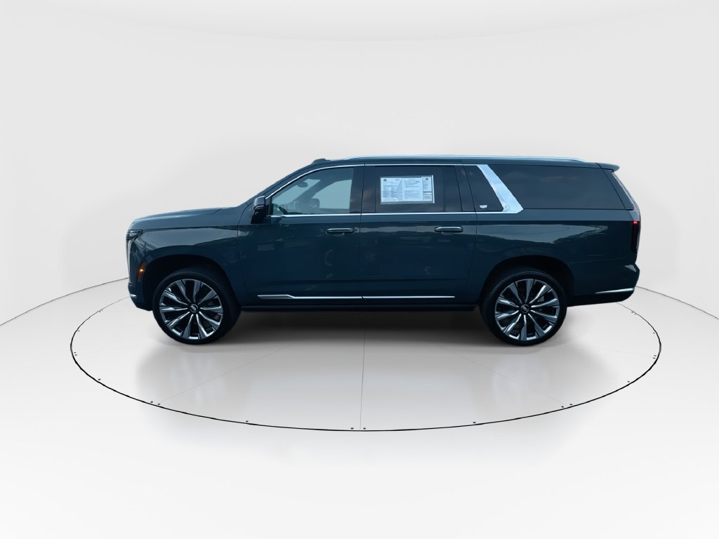 Used 2026 Cadillac Escalade ESV Luxury w/ Touring Package AWD/4WD image 5