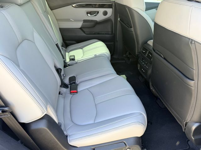 Used 2023 Honda Pilot EX-L image 22