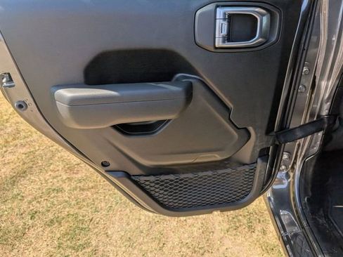 New 2026 Jeep Gladiator Sport AWD/4WD image 22