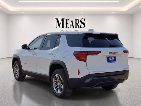 Used 2026 GMC Terrain Elevation AWD/4WD image 3