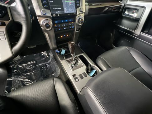 Used 2022 Toyota 4Runner Limited RWD image 25