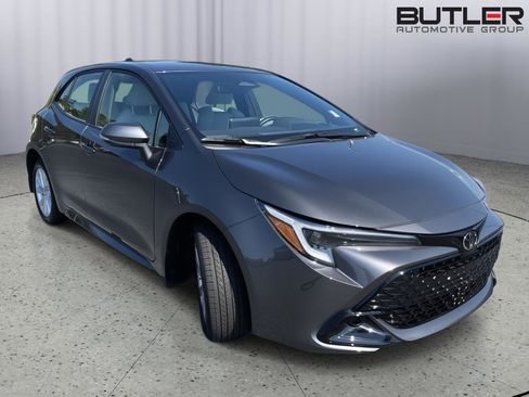 Used 2025 Toyota Corolla SE image 7