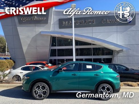 Used 2024 Alfa Romeo Tonale Ti image 9