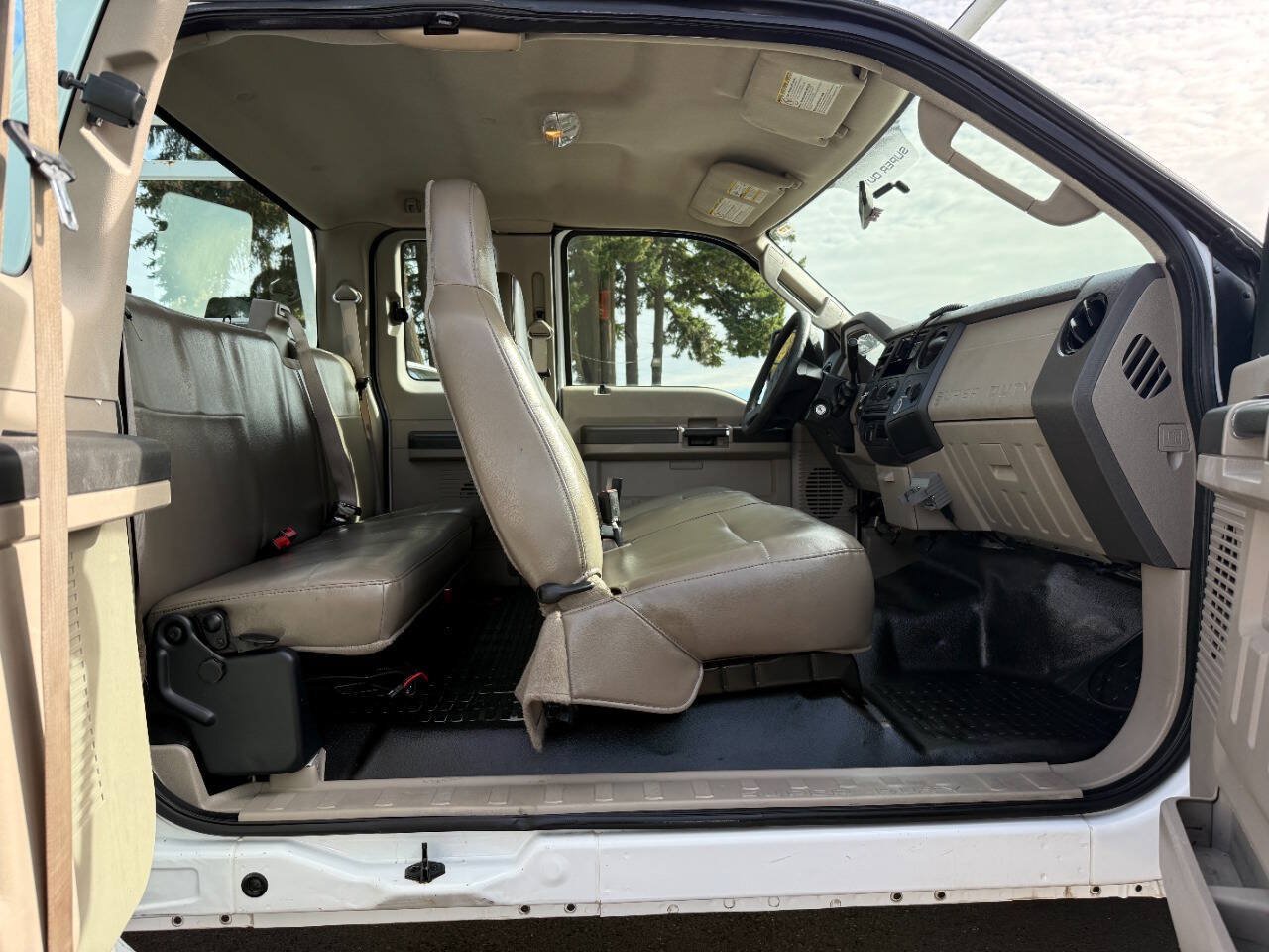 Used 2008 Ford F350 XL RWD image 25