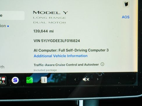 Used 2020 Tesla Model Y Long Range AWD/4WD image 27