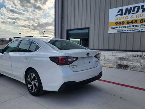 Used 2021 Subaru Legacy Premium image 6