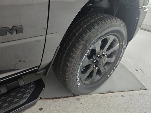 New 2026 RAM 2500 Laramie w/ Night Edition AWD/4WD image 32