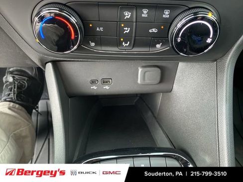 New 2026 Buick Encore GX Preferred w/ Comfort Package AWD/4WD image 38