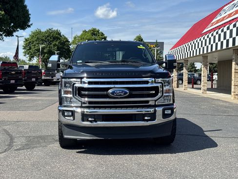 Used 2022 Ford F350 Lariat w/ Chrome Package AWD/4WD image 3