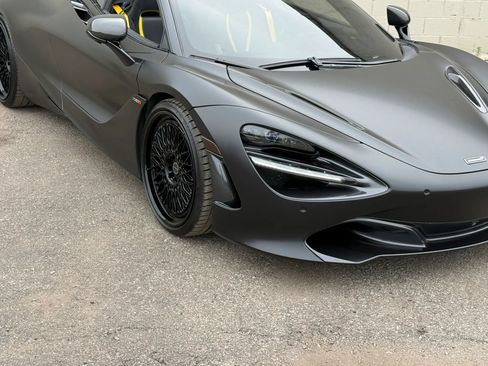 Used 2022 McLaren 720S Performance RWD image 23