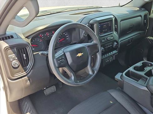 Certified 2024 Chevrolet Silverado 1500 Custom w/ Turbomax Blackout Package RWD image 13