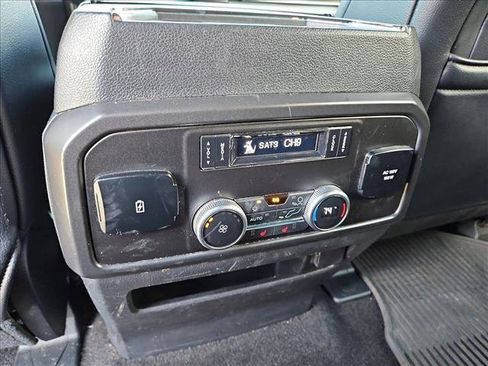 Used 2019 Ford Expedition Max Limited image 17