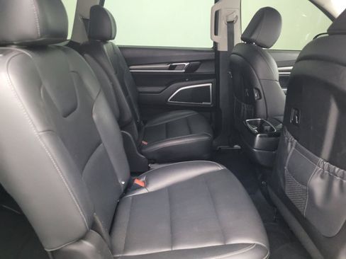 Used 2021 Kia Telluride S image 19