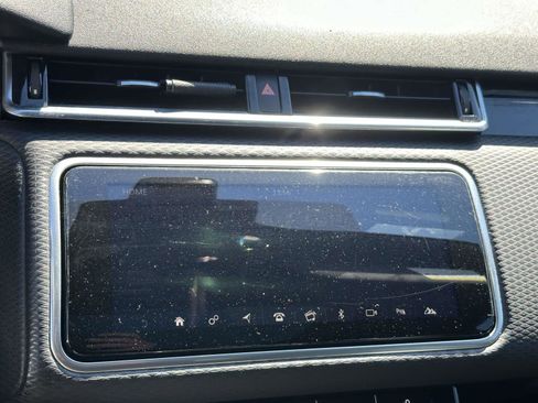 Used 2020 Land Rover Range Rover Velar R-Dynamic S AWD/4WD image 32