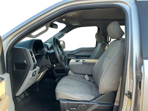 Used 2016 Ford F150 XLT w/ Equipment Group 302A Luxury image 14