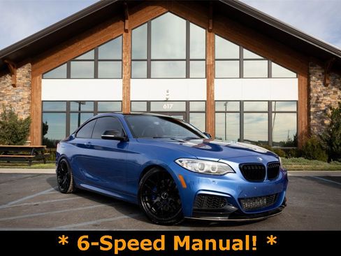 Used 2015 BMW M235i Coupe image 1