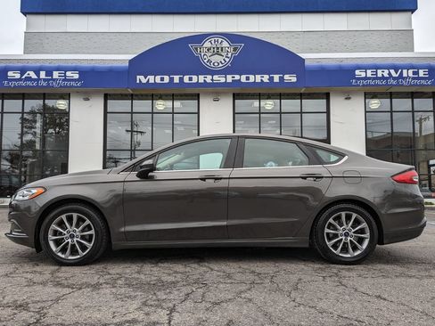 Used 2017 Ford Fusion S FWD image 1