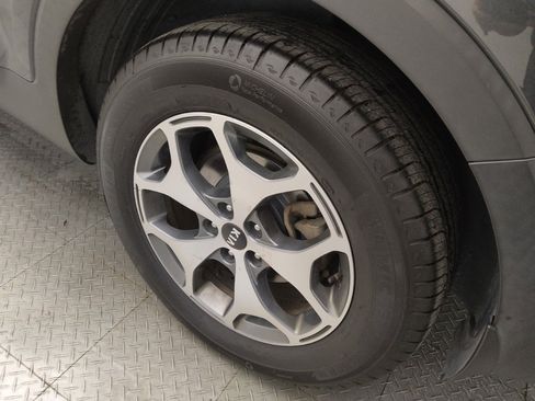 Used 2020 Kia Telluride EX image 31