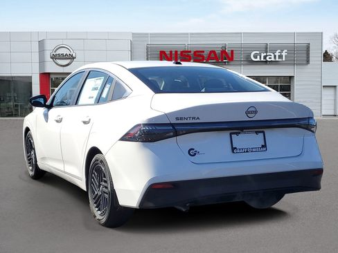 New 2026 Nissan Sentra SV w/ SV Convenience Package FWD image 4