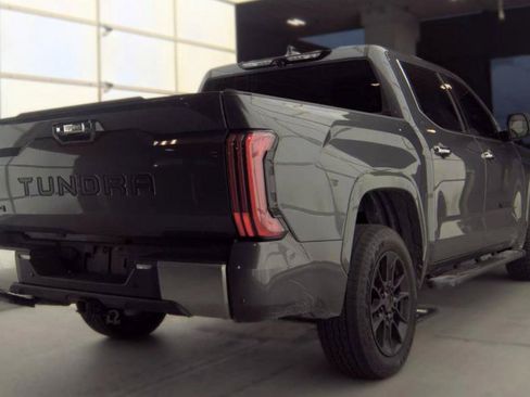 Used 2022 Toyota Tundra Limited AWD/4WD image 6