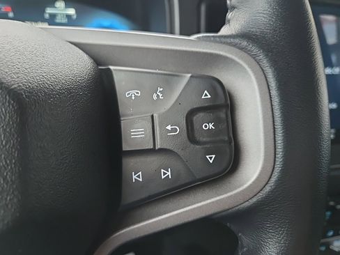 Used 2025 Ford Bronco Big Bend image 38