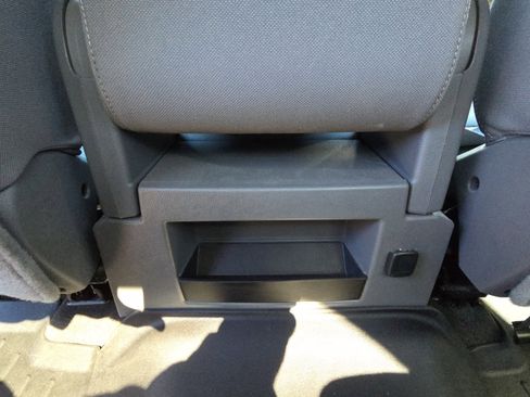 Used 2015 GMC Sierra 1500 SLE w/ SLE Value Package image 31