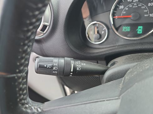 Used 2018 Jeep Wrangler Unlimited Sahara w/ Connectivity Group AWD/4WD image 20
