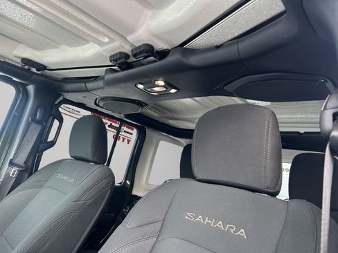 Used 2021 Jeep Wrangler Unlimited Sahara w/ Uconnect 4C Nav & Sound Group image 26