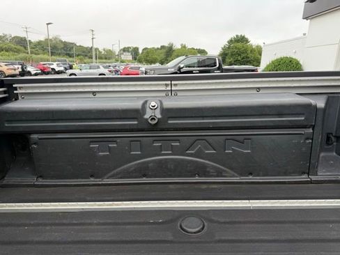 Used 2018 Nissan Titan Platinum Reserve w/ Platinum Utility Package image 13