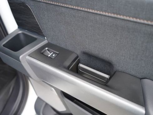 Used 2025 Ford F150 Lariat w/ Equipment Group 501A Mid image 78