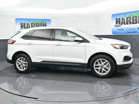Used 2022 Ford Edge SEL w/ Convenience Package AWD/4WD image 7