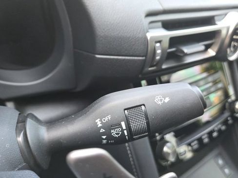 Used 2022 Lexus IS 350 F Sport w/ Accessory Package RWD image 21