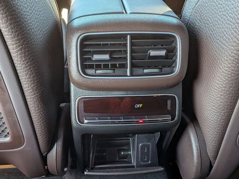 Certified 2022 Mercedes-Benz GLE 350 4MATIC image 32