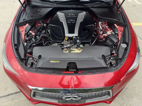 Used 2018 INFINITI Q60 Red Sport 400 w/ Sensory Package 3.0T Sport image 32