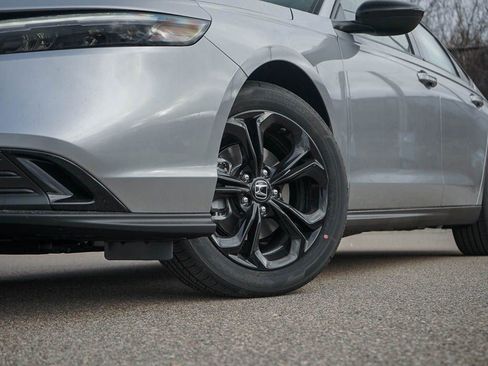 New 2025 Honda Accord SE image 6
