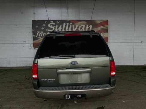 Used 2004 Ford Explorer Eddie Bauer image 4
