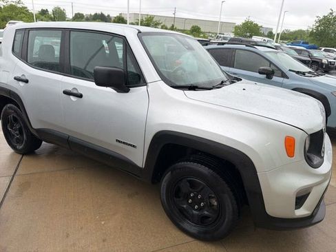 Used 2021 Jeep Renegade Sport AWD/4WD image 13