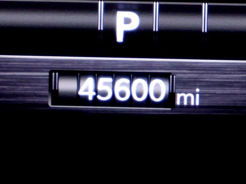Used 2025 RAM 1500 Laramie AWD/4WD image 19