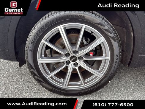 Used 2024 Audi SQ5 Premium image 9