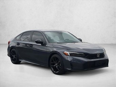 Used 2025 Honda Civic Sport image 3