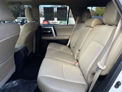 Used 2019 Toyota 4Runner SR5 Premium image 26