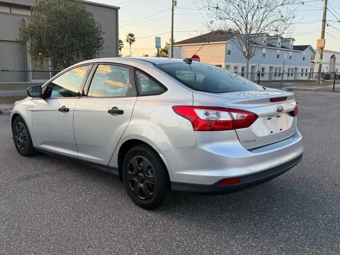Used 2013 Ford Focus S FWD image 8