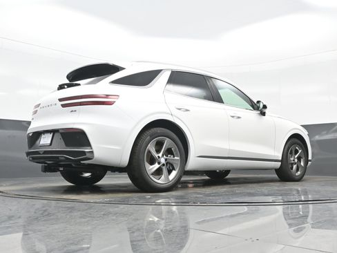 New 2026 Genesis GV70 2.5T Select image 17