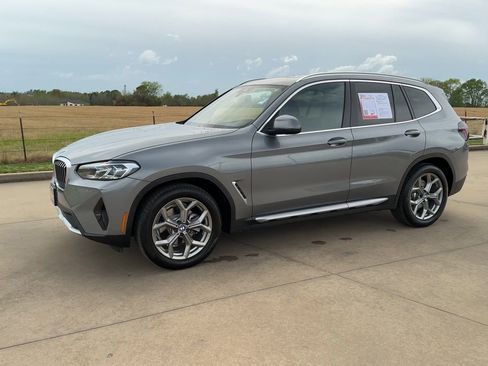 Used 2024 BMW X3 sDrive30i w/ Convenience Package RWD image 4