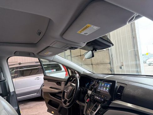 Used 2020 Honda Odyssey EX-L image 24
