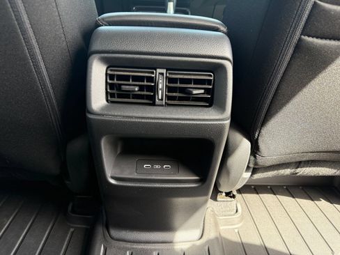 Used 2025 Honda CR-V EX image 36